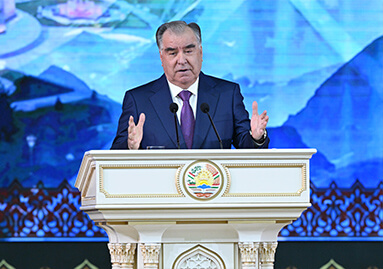 Суханронӣ дар мулоқот бо аҳли илм ва маорифи кишвар