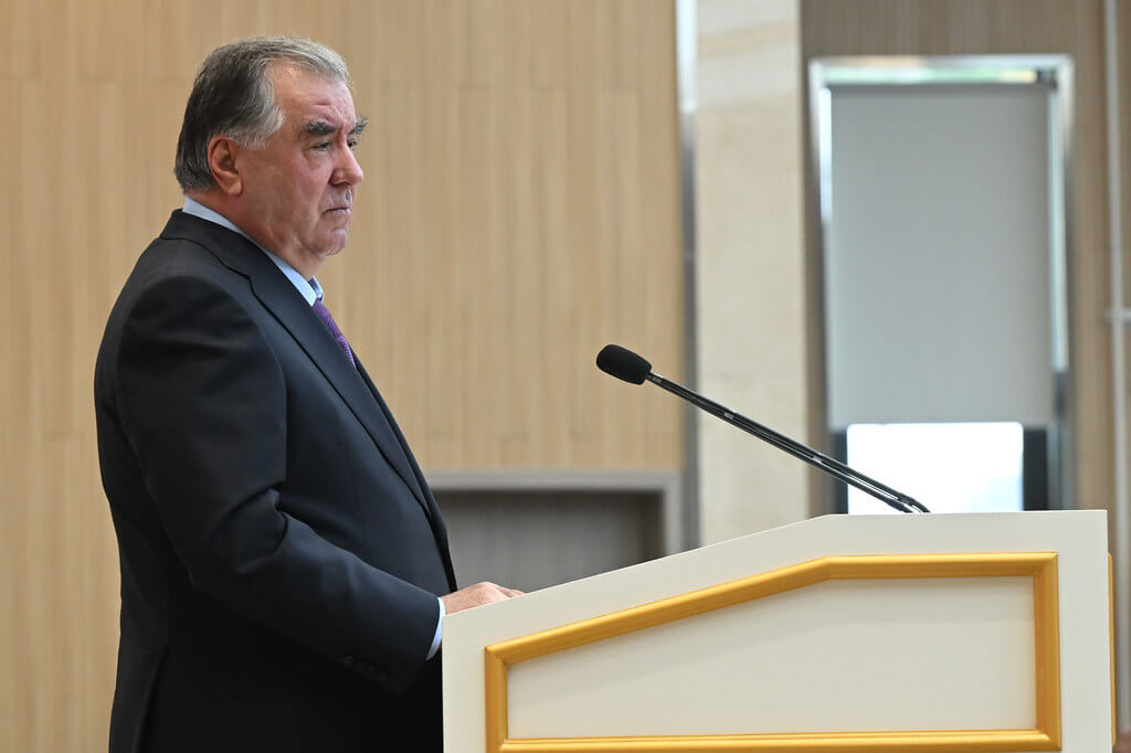 Суханронӣ дар маросими ифтитоҳи Муассисаи давлатии омодасозии кадрҳои баландихтисос